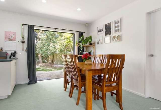 52a Woodside Road Massey_2