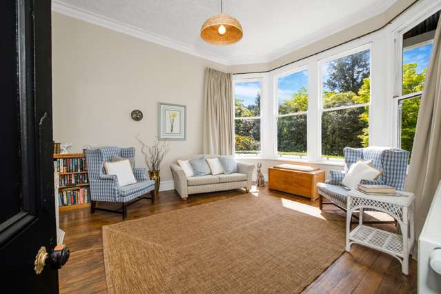 42 & 44 Crown Street North East Valley_4