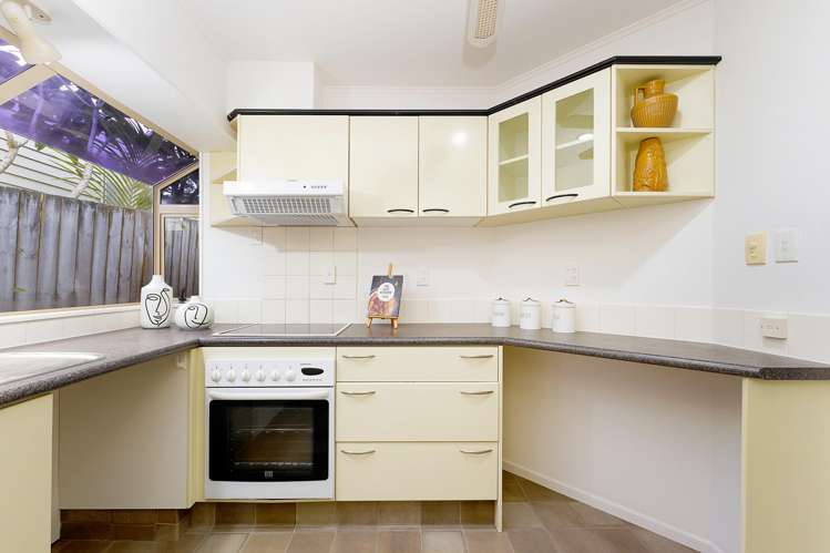 17A Tirimoana Road Te Atatu South_4