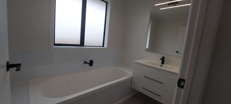 48 Ariel Street Stratford_25