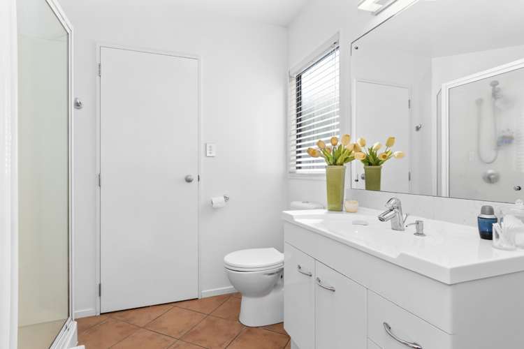 1185 Papamoa Beach Road Papamoa_17