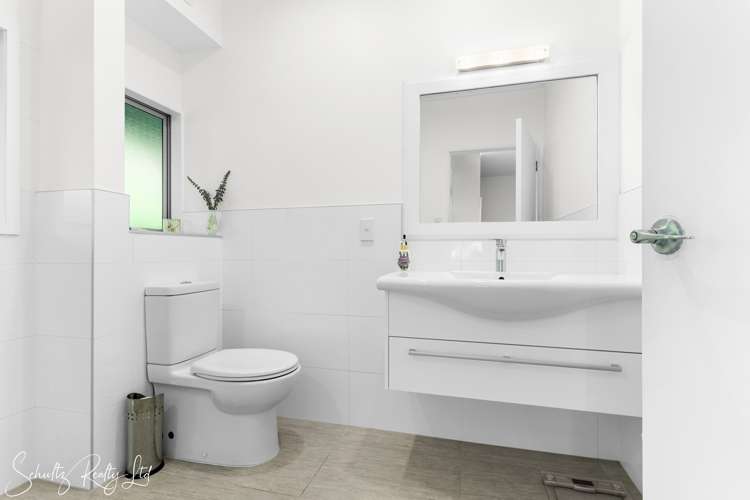 12 Cliff Street Paparoa_21