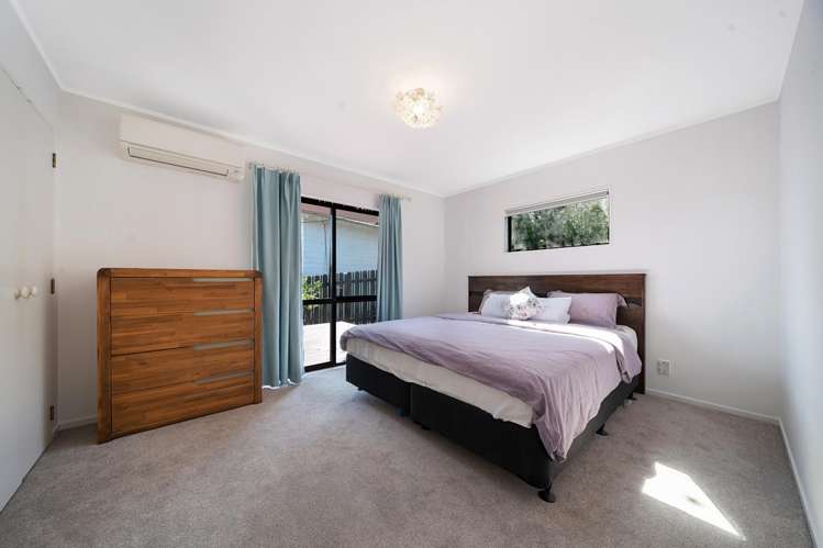 76A Chilcott Road Henderson_10