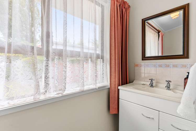 11a Oates Road Glen Eden_23