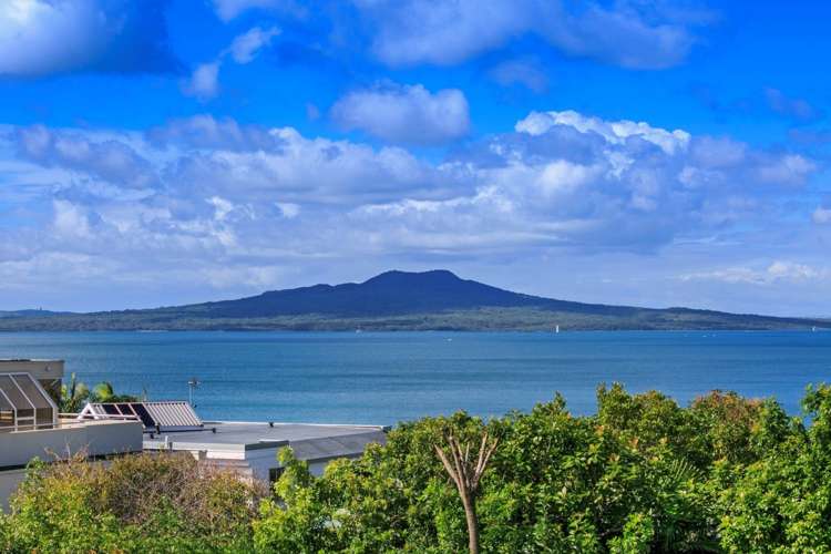 29 Seaview Road Castor Bay_2