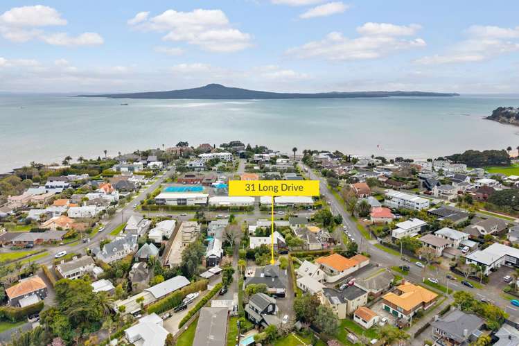 31 Long Drive St Heliers_19