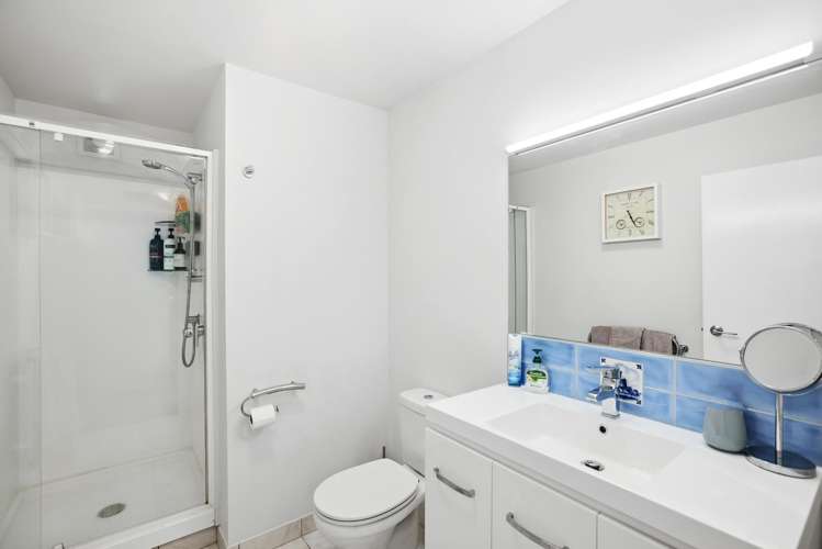 9/44 Marine Parade Paraparaumu Beach_13