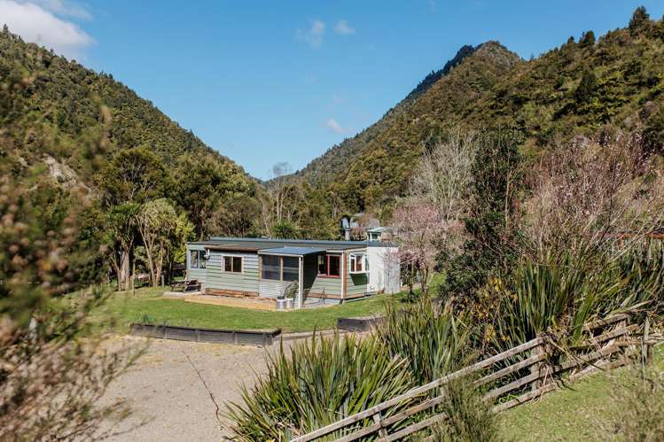 1344 Otara Road Toatoa_6