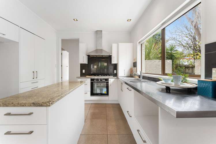 41 Amante Crescent Mairangi Bay_7