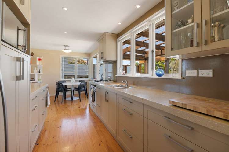 1359 Whangaparaoa Road Army Bay_10