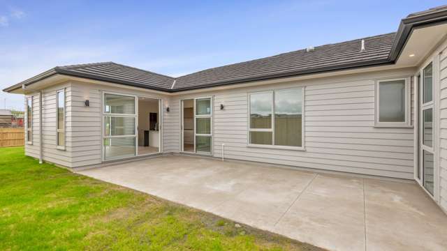 12 Cadwil Drive Beachlands_2