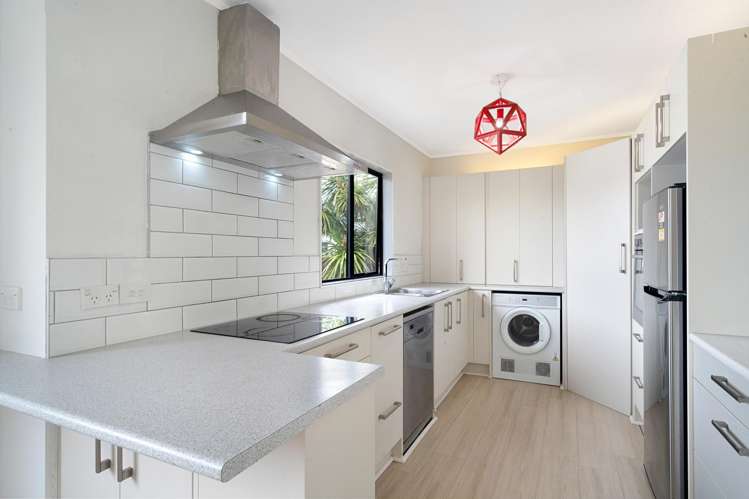 8 Thalia Place_4
