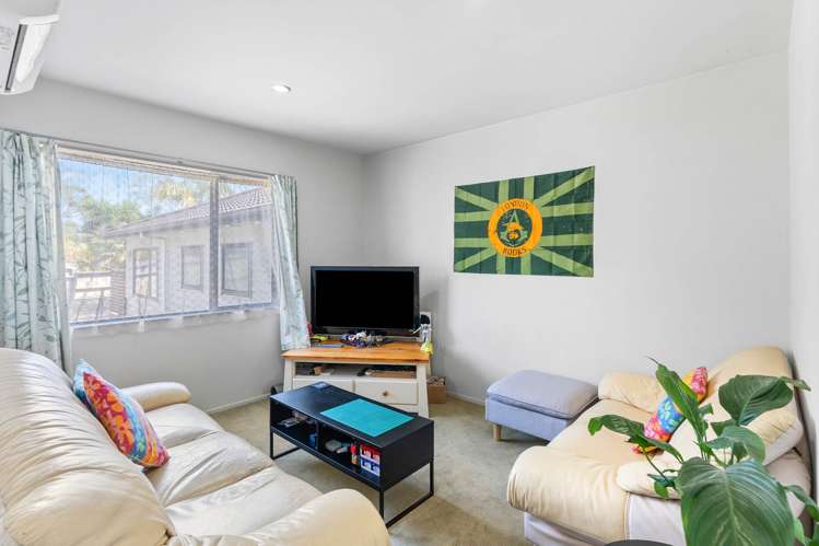 103R Glengarry Road Glen Eden_16