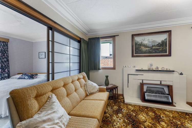 12 Blake Street Halfway Bush_13