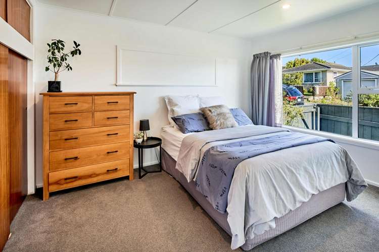 3 Catherine Crescent Paparangi_10