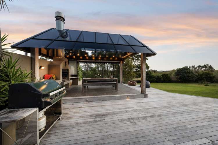 143 Top Road Dairy Flat_10