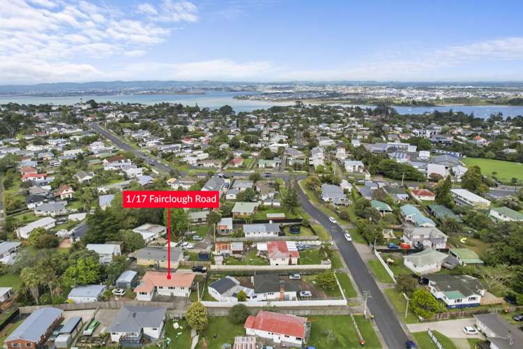 1/17 Fairclough Road Beach Haven_19