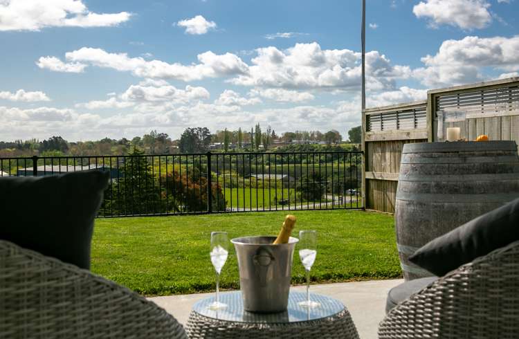 21 Hyatt Close Leamington_15