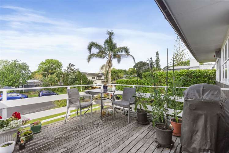 10 Kelvin Crescent Te Atatu Peninsula_19