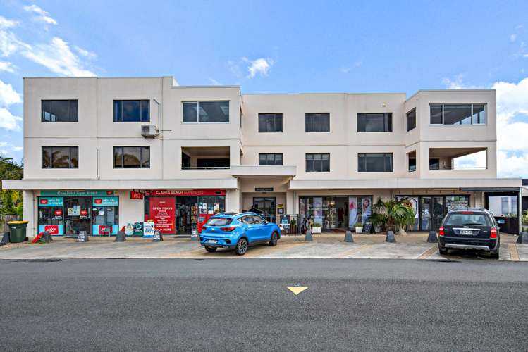 3a/12 Seaway Road Clarks Beach_21