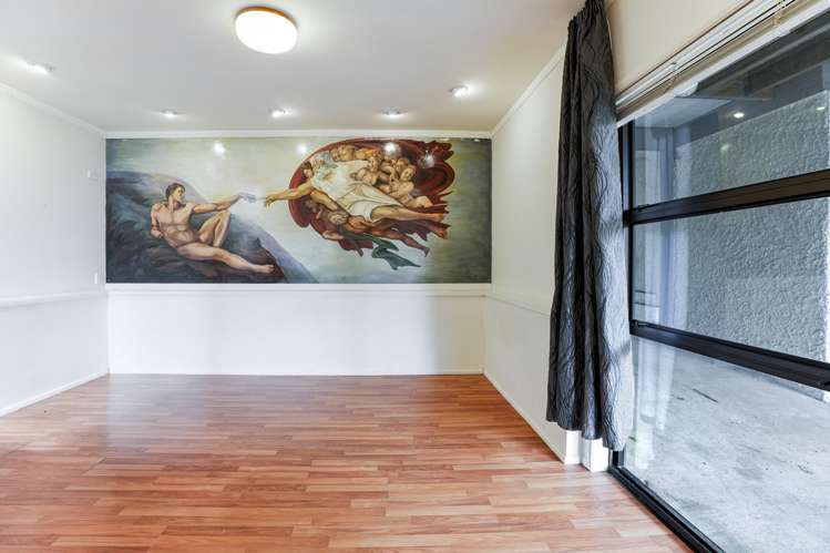 10 Louvain Avenue Mount Roskill_11