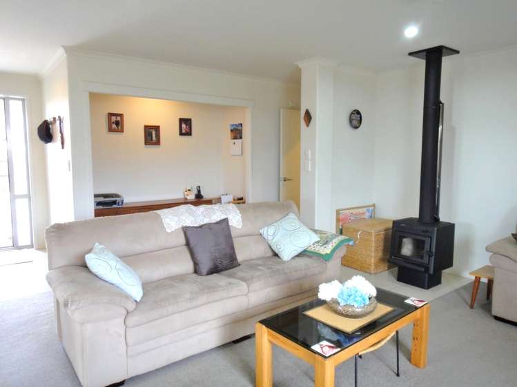 4 Wai Place One Tree Point_7