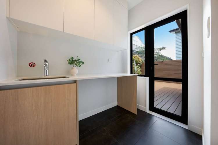 16 Windlass Street Long Bay_15