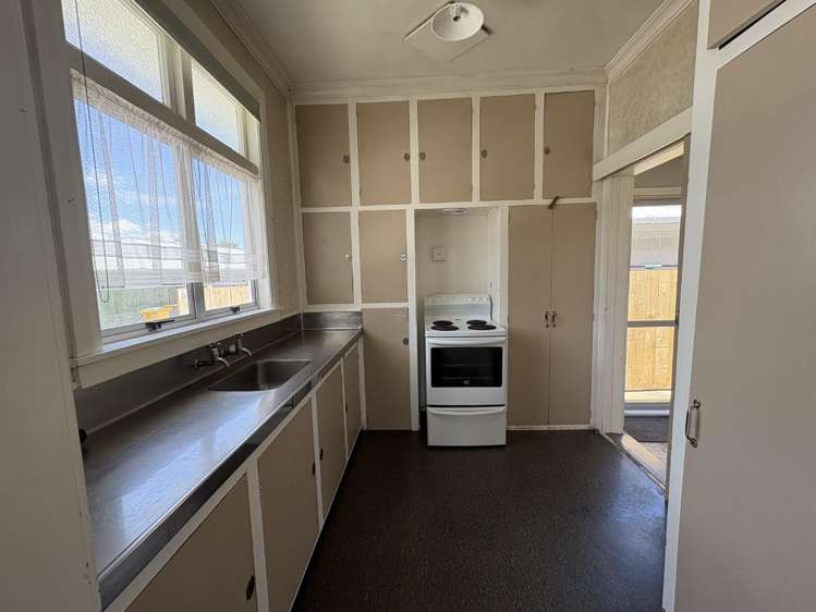 416a Tremaine Avenue Takaro_3