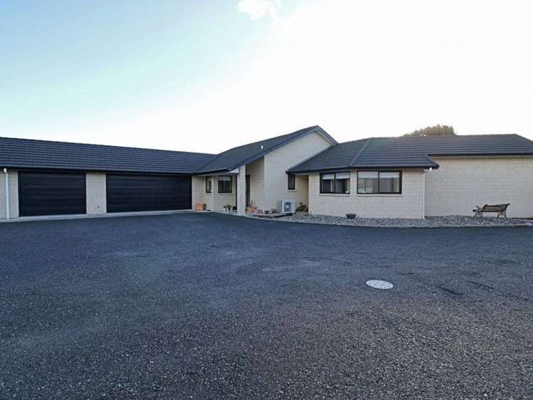 132 Oreti Road Otatara_6