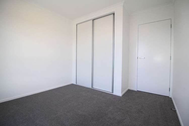 64 Nugget Ave Hobsonville_11