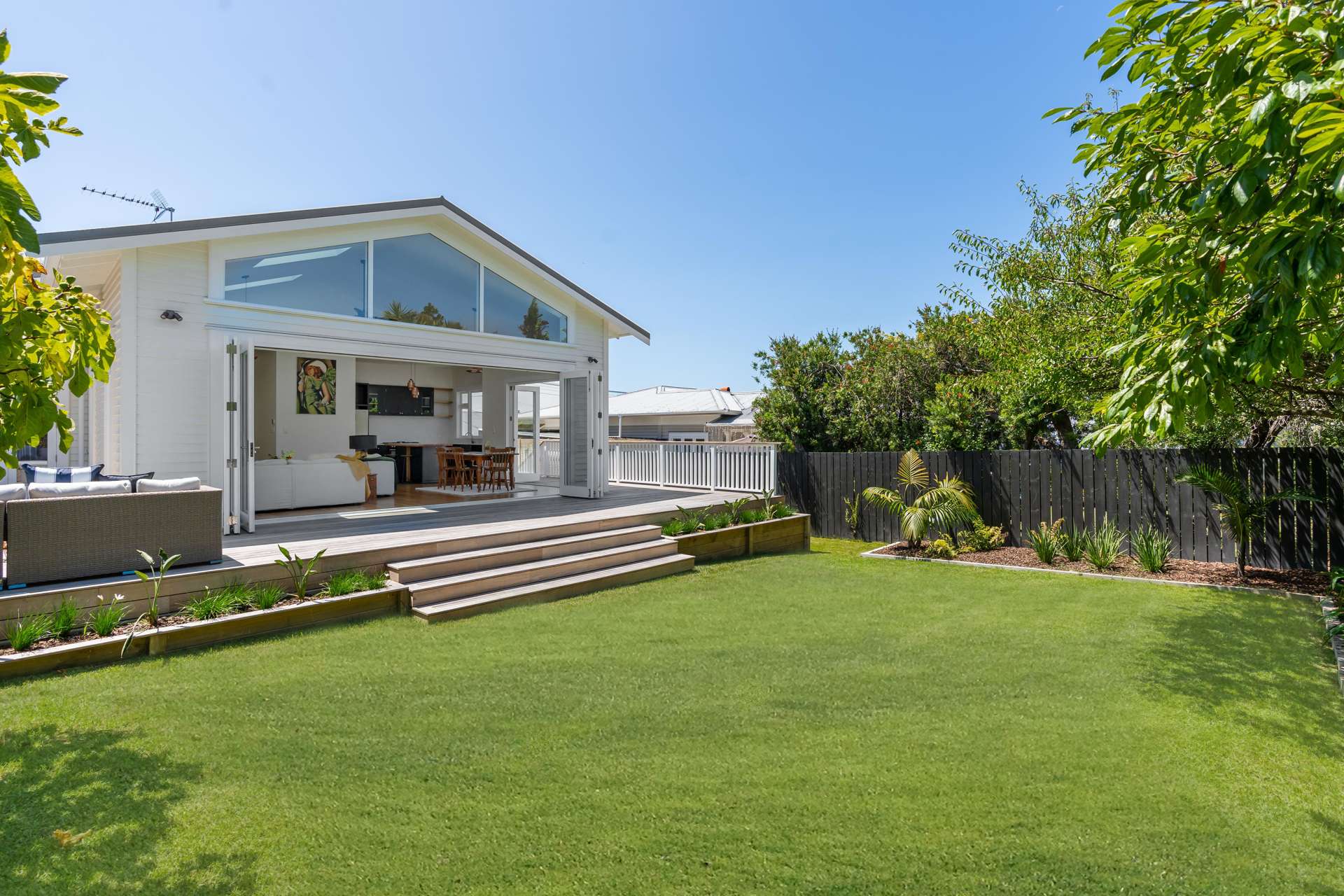 11 Empire Road Devonport_0