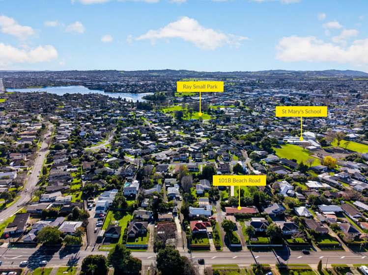 101B Beach Road Pahurehure_38