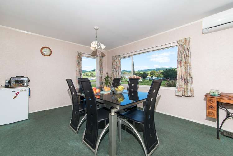 21 Kawakawa Bay Coast Road Kawakawa Bay_13