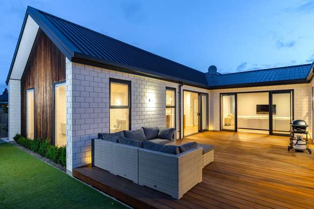 33 Blackmore Place Springlands_1