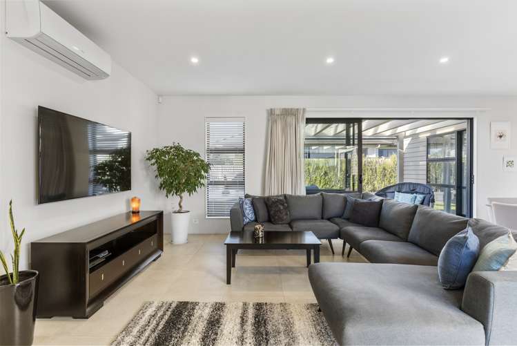 35 Kahawairahi Drive Beachlands_7