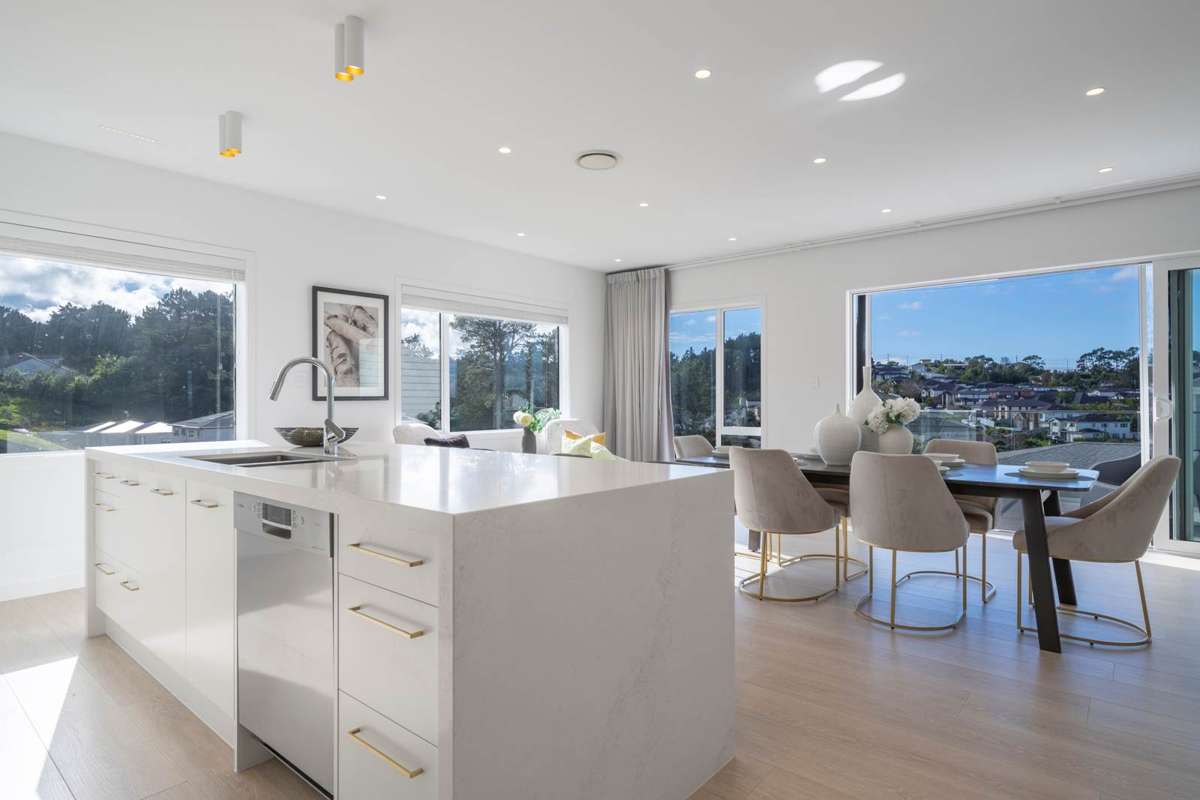 8 Richard Hill Close_3