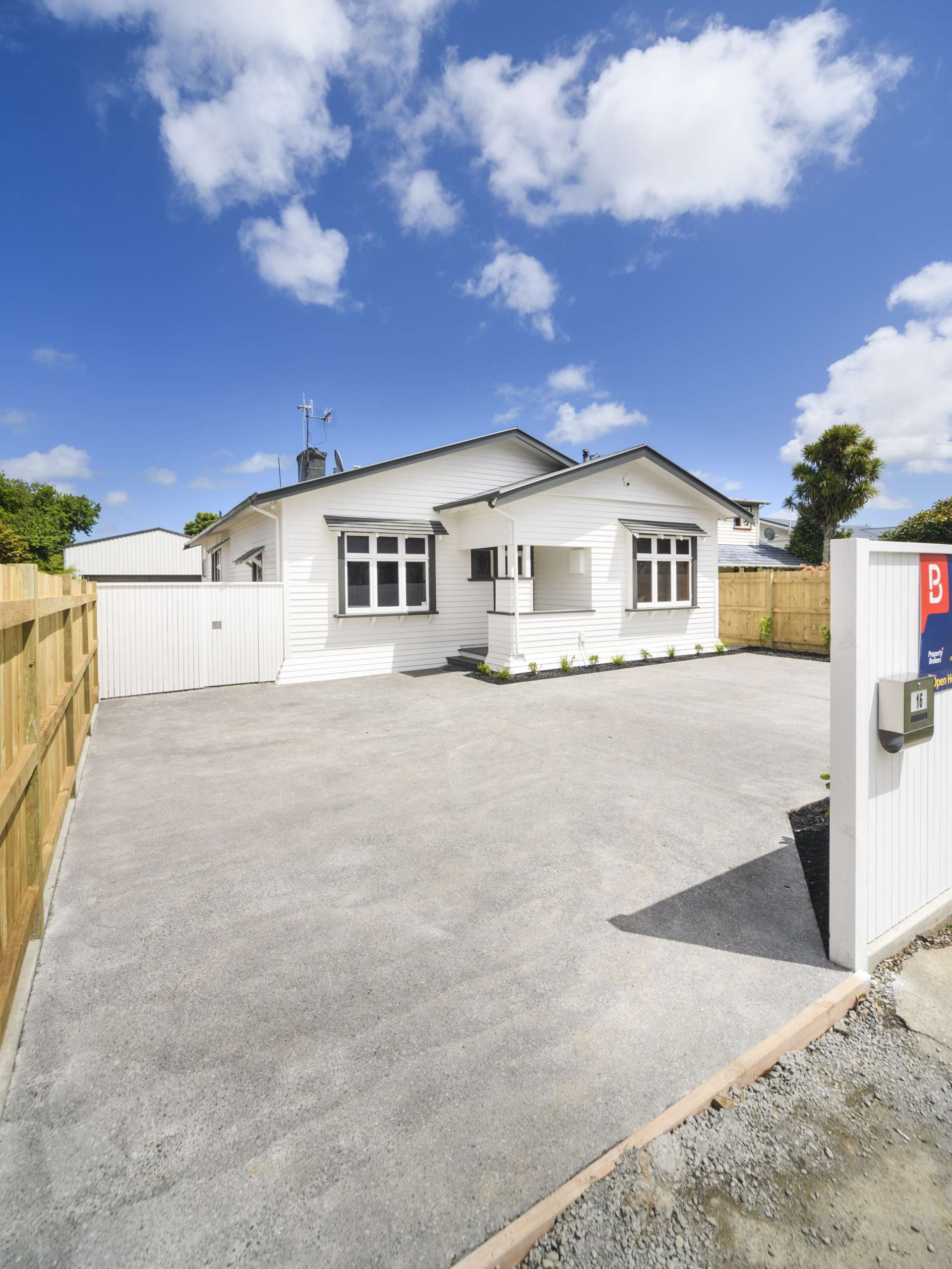 16 Annandale Avenue Takaro_0