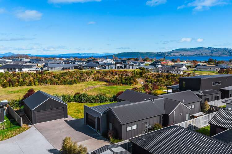 14 Wai Terrace Wharewaka_25