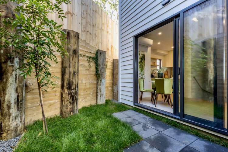 44e Bruce Road Glenfield_12