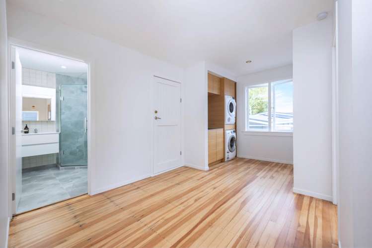 1/33 West Coast Road Glen Eden_13