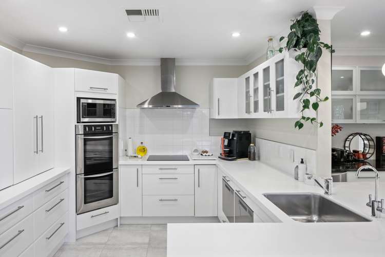 114 Potae Avenue Lytton West_5