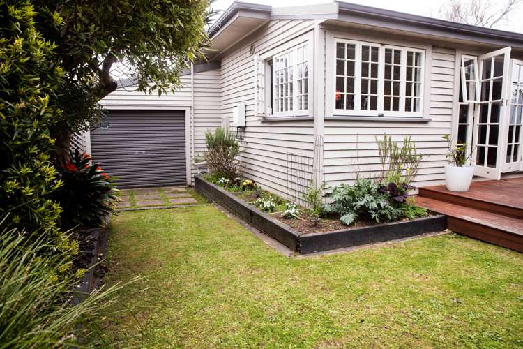 3 Fernleigh Avenue Royal Oak_14