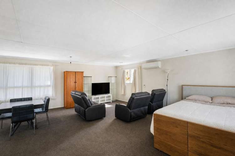 17 Pohutukawa Drive Athenree_17