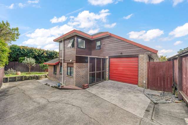 Modern Comfort in Prime Location!