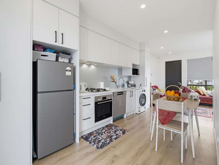 45 Coronation Road_0