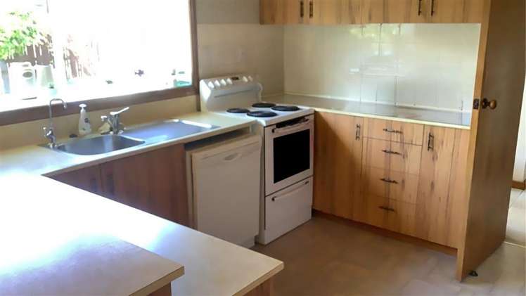 66 Lane Street Allenton_1