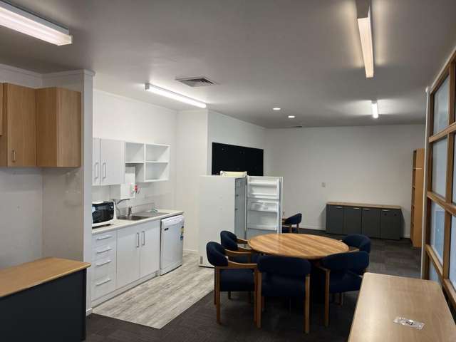 Suite 3, 117 Willow Street Tauranga_4