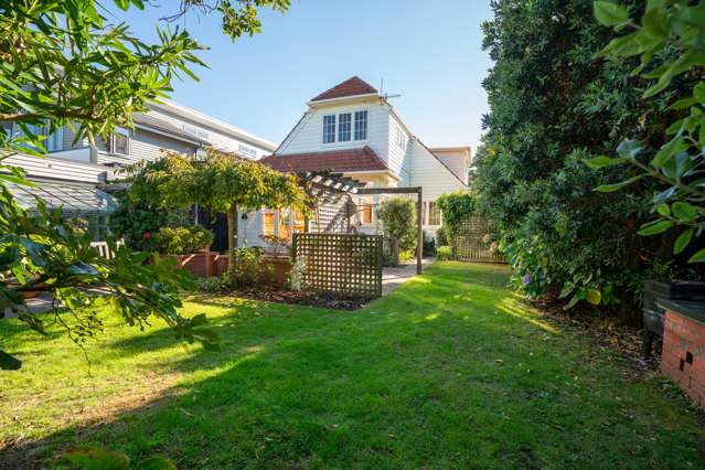 9 Falkirk Avenue Seatoun_2