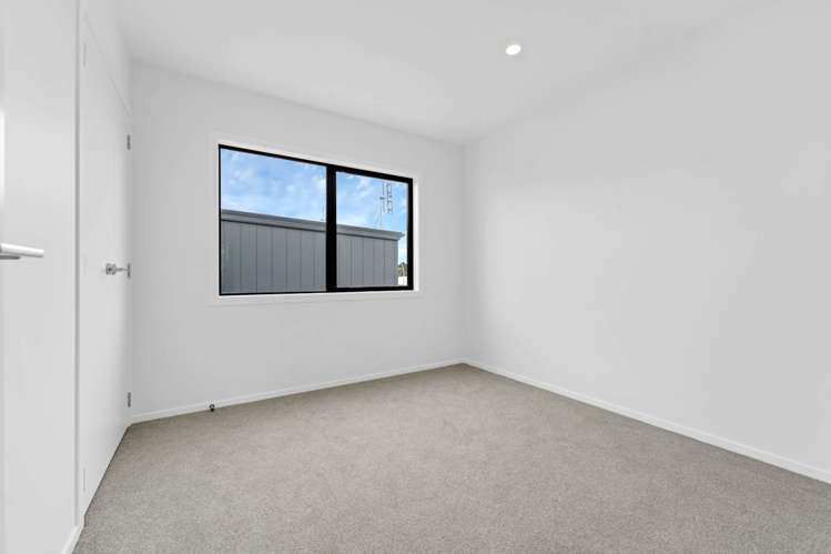 Lts1-11,75 Vincent Street Howick_16