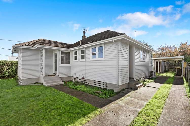 29 Railway Crescent Masterton_12
